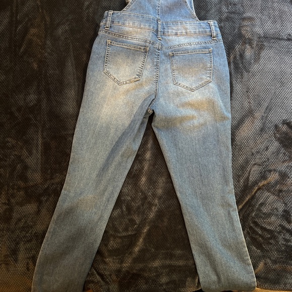 Jean Overalls with patches - Picture 3 of 8